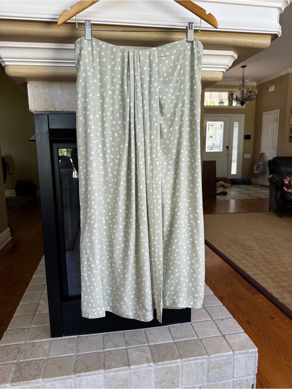 Vince Silk Blend Stone Dots Drape Midi Skirt Sage Summer Size 8 55 - Picture 3 of 5